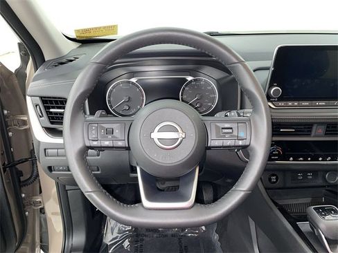 Certified 2024 Nissan Rogue SV w/ SV Premium Package image 31