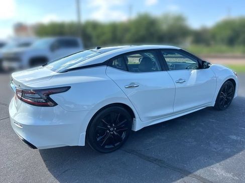 Used 2023 Nissan Maxima SL FWD image 5