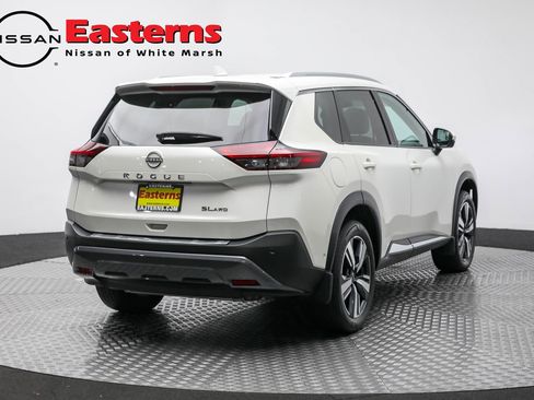 Used 2023 Nissan Rogue SL w/ SL Premium Package image 5