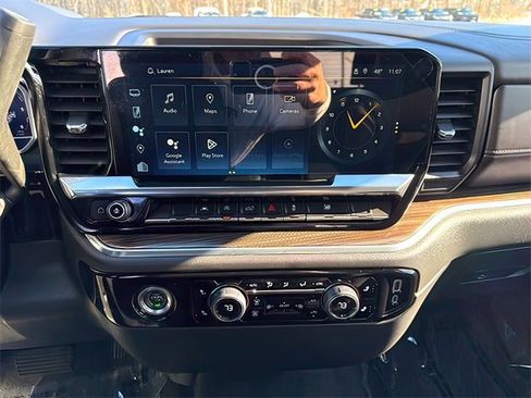 Used 2023 Chevrolet Silverado 1500 LT image 23