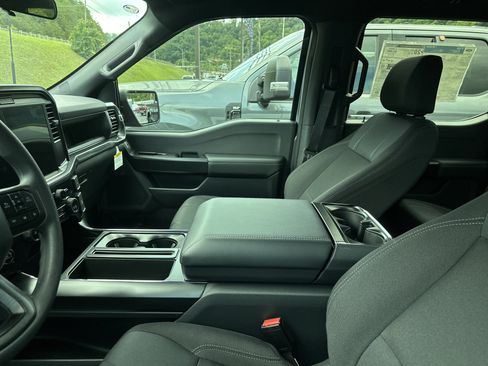 New 2026 Ford F150 STX w/ Equipment Group 200A AWD/4WD image 10