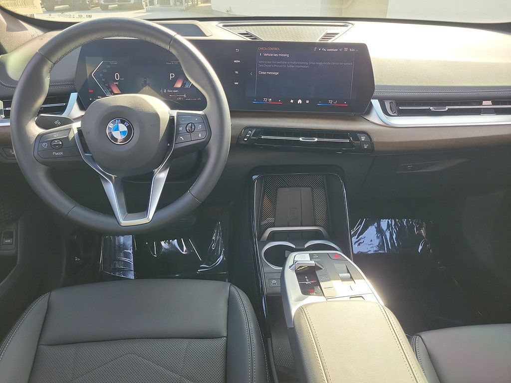 Used 2026 BMW X1 xDrive28i w/ Technology Package AWD/4WD image 11