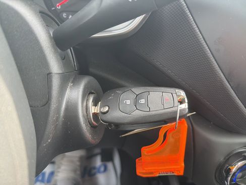 Used 2023 Chevrolet TrailBlazer LS image 19