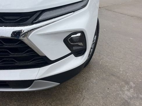 New 2025 Chevrolet Blazer LT w/ Convenience Package image 12