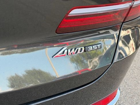 Used 2024 Genesis GV80 3.5T w/ Prestige Package AWD/4WD image 17