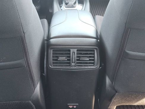 Used 2020 Nissan Rogue SV w/ Premium Package FWD image 20