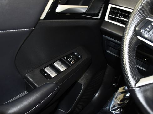 Used 2024 Mitsubishi Outlander SE Black Edition AWD/4WD image 32