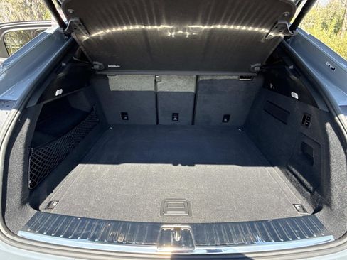 Used 2024 Porsche Cayenne S image 37