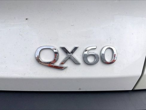 Used 2025 INFINITI QX60 Luxe image 4