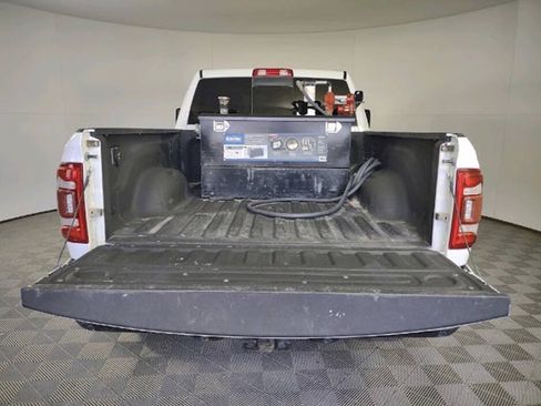 Used 2023 RAM 2500 Laramie AWD/4WD image 7