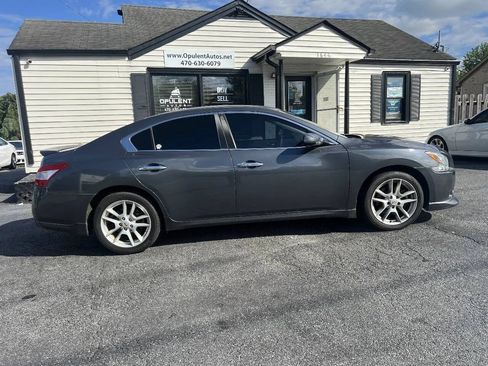 Used 2010 Nissan Maxima 3.5 S FWD image 11