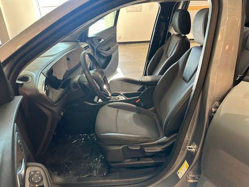 Used 2025 Buick Encore GX Preferred FWD image 25