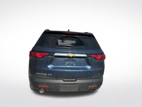 Used 2023 Chevrolet Traverse LT w/ LPO, Floor Liner Package image 5