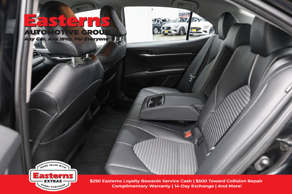 Used 2023 Toyota Camry SE FWD image 21