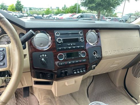 Used 2010 Ford F250 Lariat AWD/4WD image 18