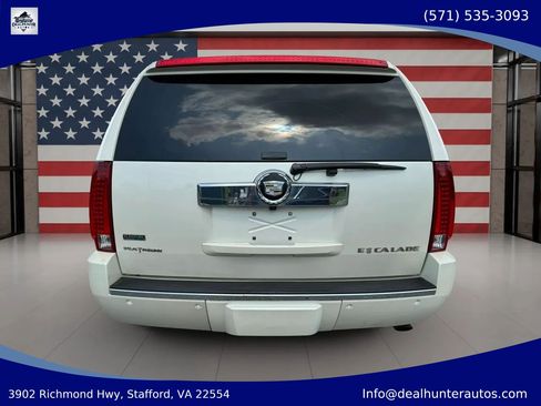 Used 2011 Cadillac Escalade ESV Platinum AWD/4WD image 7