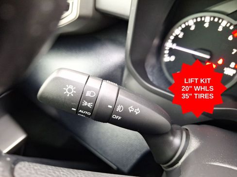 Used 2025 Toyota Tundra SR5 AWD/4WD image 24