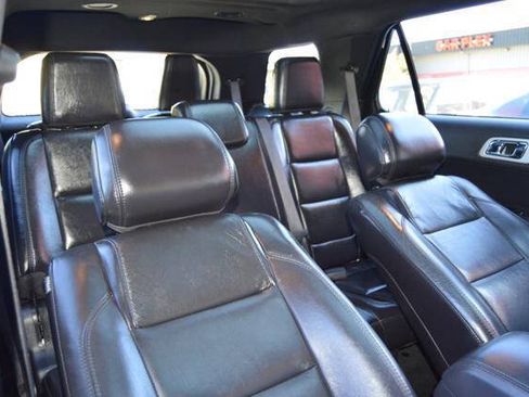 Used 2013 Ford Explorer XLT AWD/4WD image 51