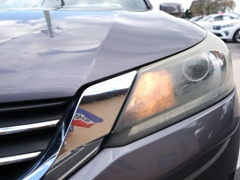 Used 2015 Honda Accord EX-L image 9