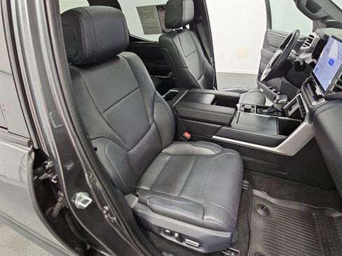 Used 2023 Toyota Tundra Platinum w/ Advanced Package AWD/4WD image 43