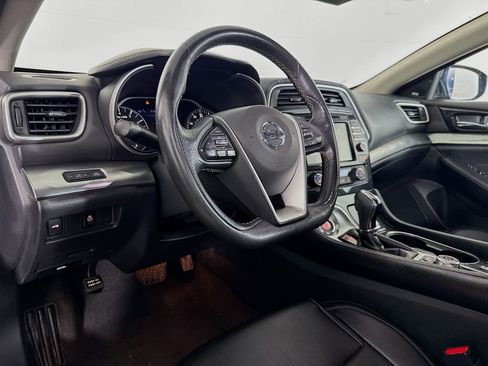 Used 2022 Nissan Maxima SL FWD image 21