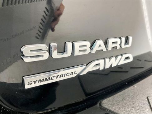 Used 2024 Subaru Crosstrek 2.0i Premium image 32