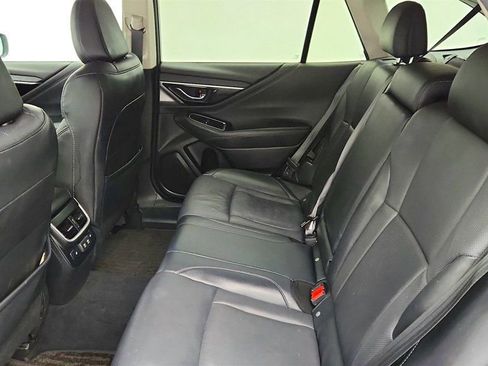 Used 2022 Subaru Outback Limited XT image 10