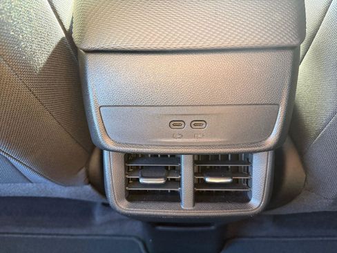 Used 2025 Chevrolet Equinox LT w/ Safety and Technology Package FWD image 20