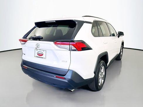 Certified 2025 Toyota RAV4 XLE FWD image 5
