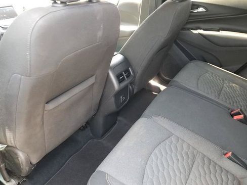 Used 2020 Chevrolet Equinox LT FWD image 16
