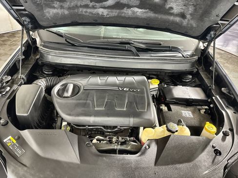 Used 2022 Jeep Cherokee Limited w/ Elite Package image 29