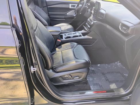 Used 2020 Ford Explorer ST w/ ST Street Pack AWD/4WD image 15