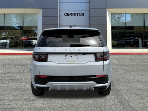 New 2025 Land Rover Discovery Sport S image 6