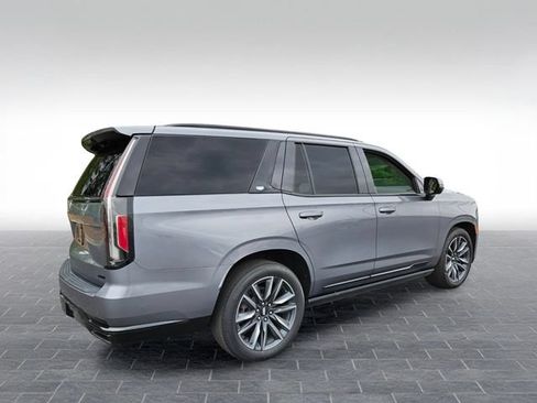 Used 2021 Cadillac Escalade Sport Platinum w/ Heavy-Duty Trailer Package AWD/4WD image 5