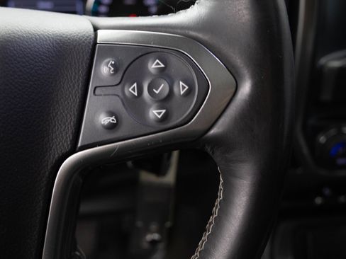 Used 2018 Chevrolet Silverado 1500 LTZ image 21