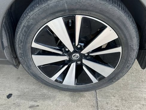 Used 2022 Nissan Altima 2.5 SV FWD image 6
