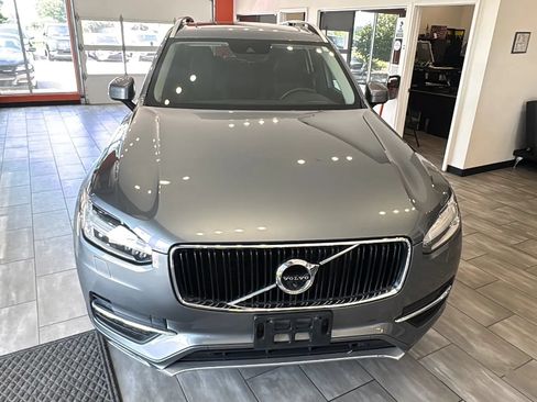 Used 2017 Volvo XC90 T6 Momentum w/ Vision Package AWD/4WD image 6