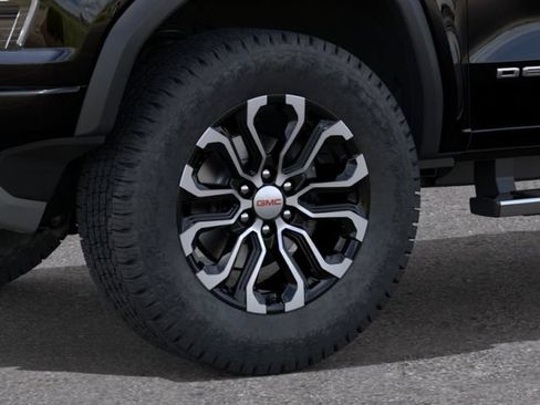 New 2026 GMC Canyon Denali AWD/4WD image 9