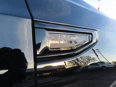 Used 2022 GMC Yukon XL Denali w/ Max Trailering Package image 7