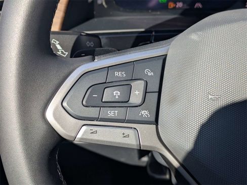 New 2026 Volkswagen Atlas SE image 26