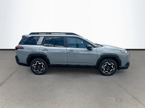 New 2026 Subaru Outback Touring AWD/4WD image 8