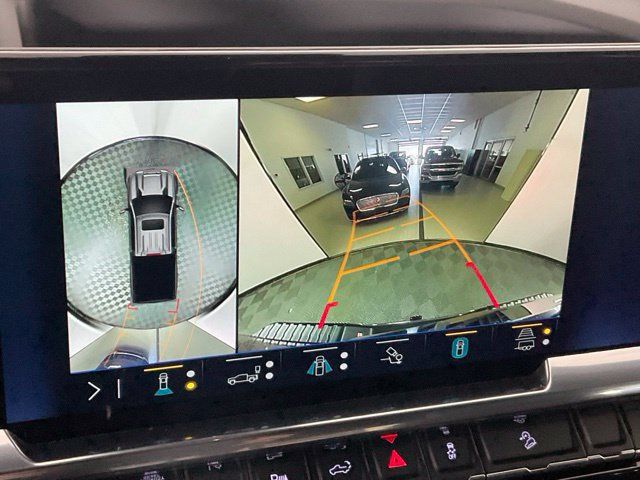 Used 2026 Chevrolet Silverado 2500 LTZ w/ LTZ Plus Package AWD/4WD image 10