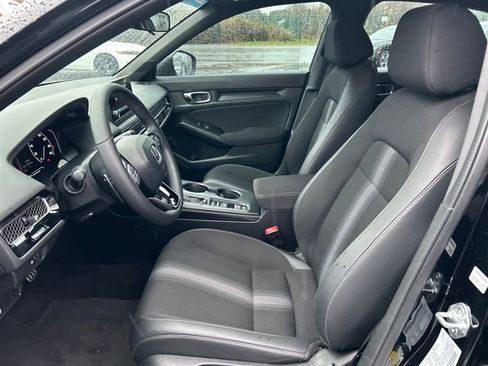 Used 2023 Honda Civic Sport image 17