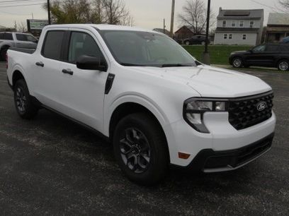 New 2025 Ford Maverick XLT w/ XLT Luxury Package