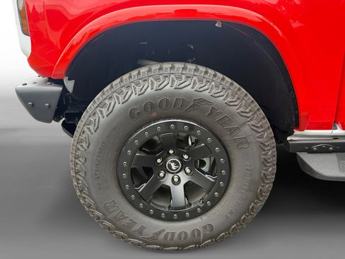 Certified 2025 Ford Bronco Stroppe Edition image 9