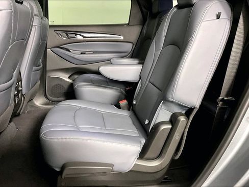Used 2023 Buick Enclave Essence w/ Experience Buick Package FWD image 3