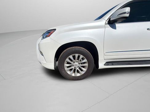 Used 2017 Lexus GX 460 Premium AWD/4WD image 34