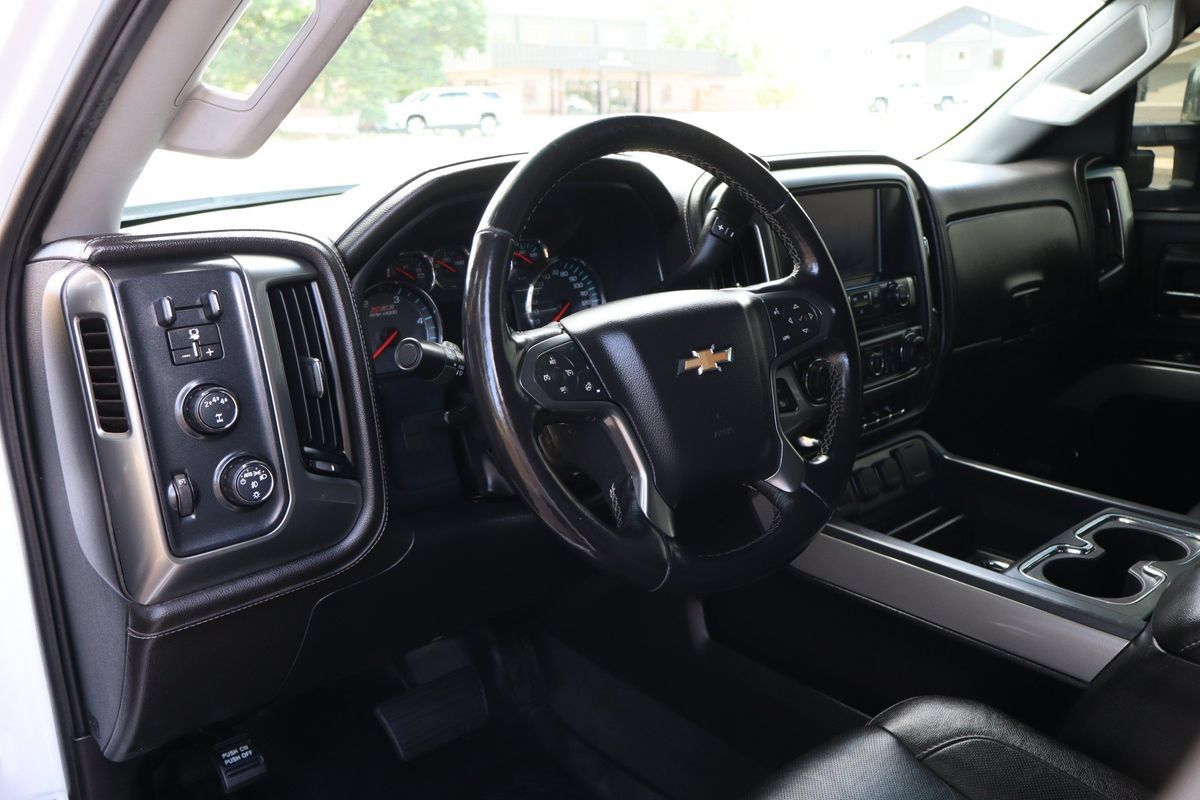 Used 2019 Chevrolet Silverado 2500 LTZ w/ Duramax Plus Package AWD/4WD image 15