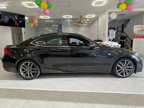Used 2019 Lexus IS 300 F Sport w/ F Sport Package image 5