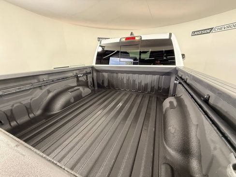 Used 2022 RAM 1500 Laramie AWD/4WD image 10